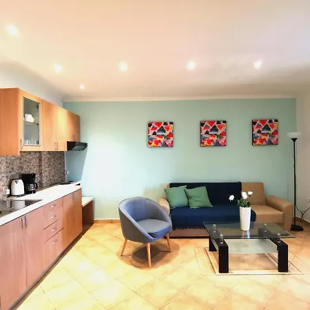 Pangalis Romantica * Kato Pavliana